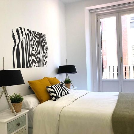Apartamento De Diseno En Plaza Mayor Мадрид Екстериор снимка