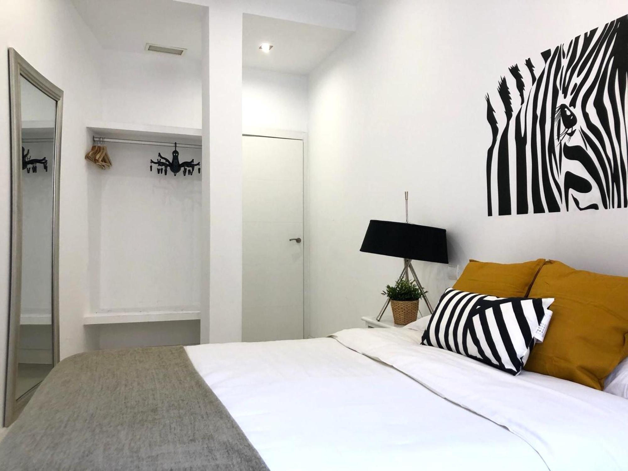 Apartamento De Diseno En Plaza Mayor Мадрид Екстериор снимка