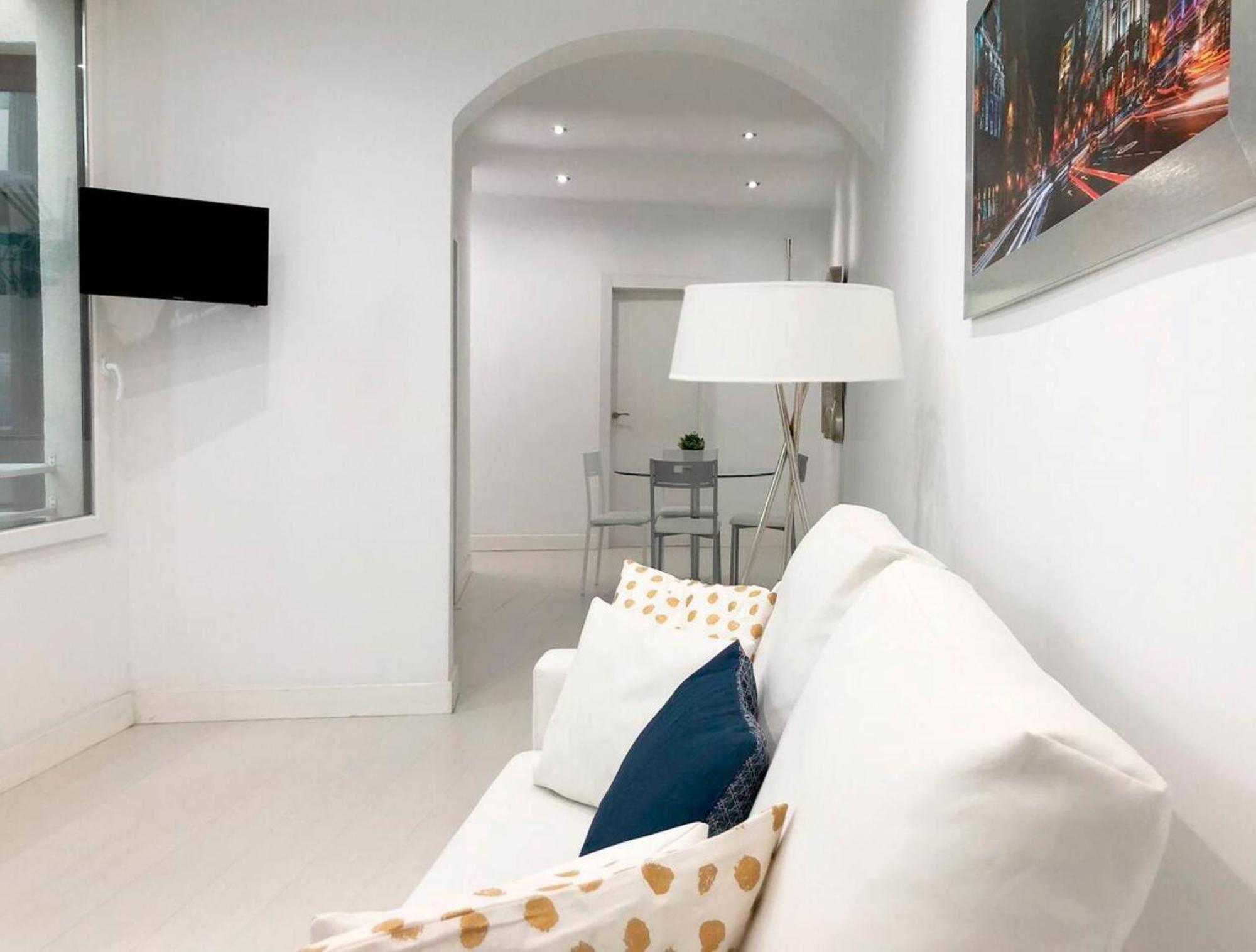 Apartamento De Diseno En Plaza Mayor Мадрид Екстериор снимка